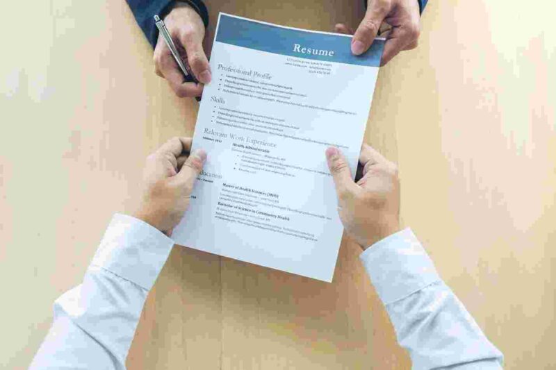 Cara Membuat Resume Profesional Untuk Pemula