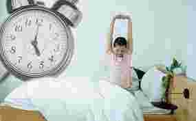 Kebiasaan Pagi Hari Untuk Hidup Lebih Produktif - Bangun Lebih Bagus: Kerutinan Pagi Hari yang Tingkatkan Produktivitas.