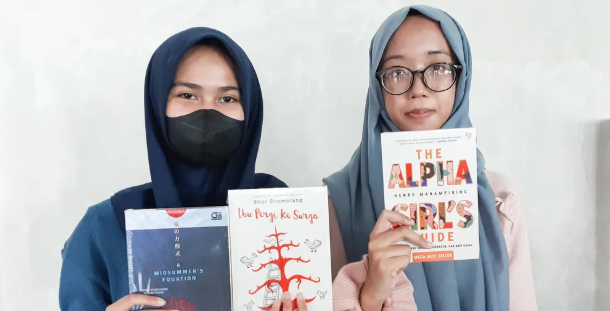 Kala Angkatan Digital Balik Membaca Novel Cetak